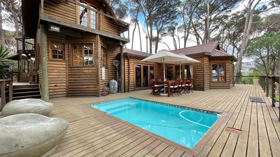 5 Bedroom Property for Sale in Somerset West Rural Western Cape